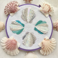 刺繍アクセサリー